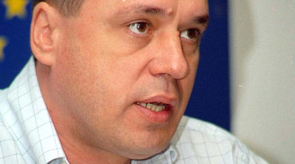 noi acuzatii de politie politica