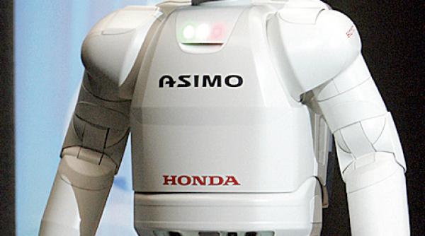 noul asimo scos in lume