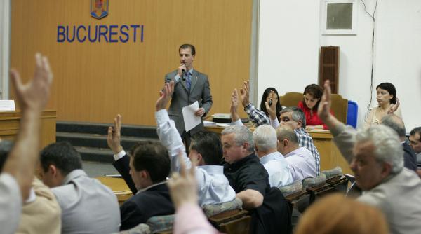 scandalos vile de lux in parcul bordei