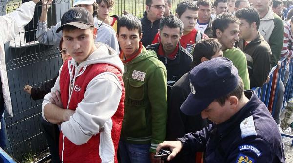 romania olanda stanga spionul lui piturca