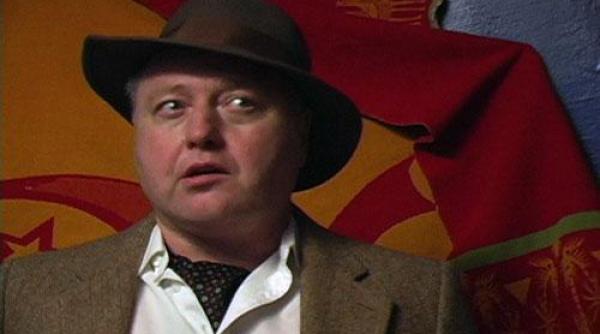 abbey of thelema o comedie neagra despre cel mai rau om de pe planeta