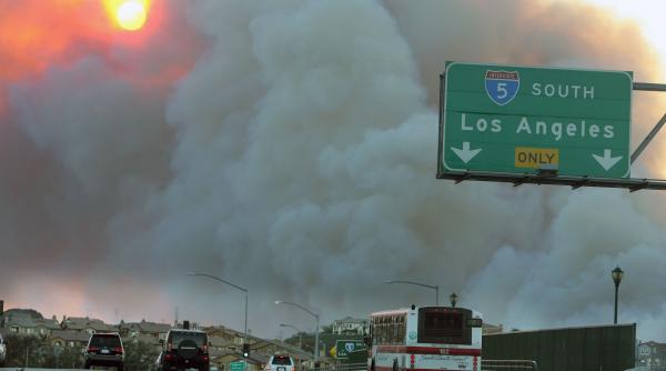 california miliardarii sinistrati
