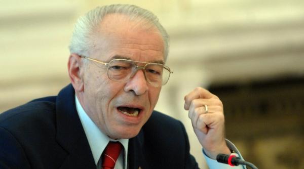 parlamentul cotet in curtea palatelor