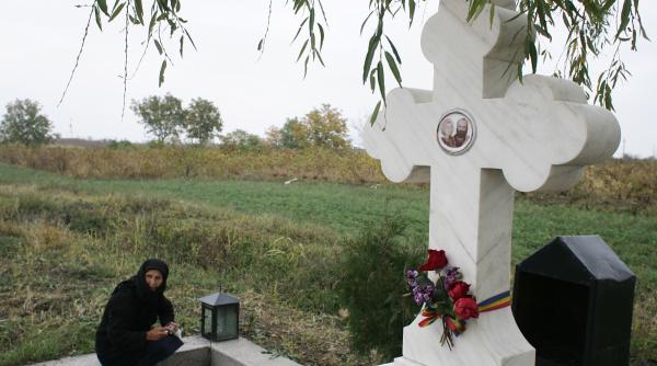 doina si ion glas de ingeri in intuneric