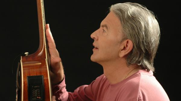 campanie umanitara colegii din caragiale vor sa l salveze pe alexandru