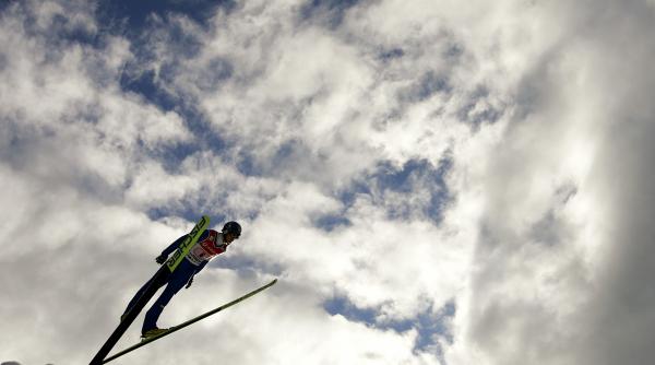 schi asociere cu omv