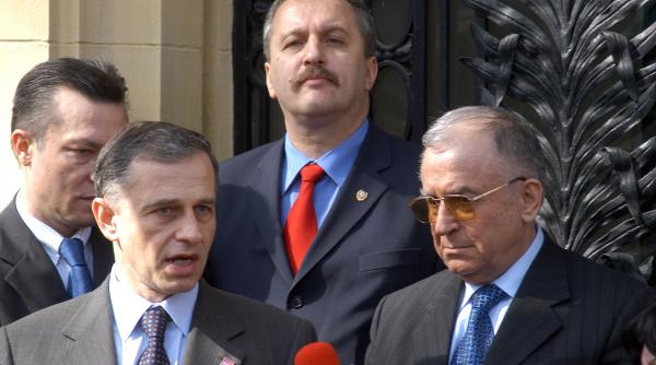 aripa iliescu loveste in dancu