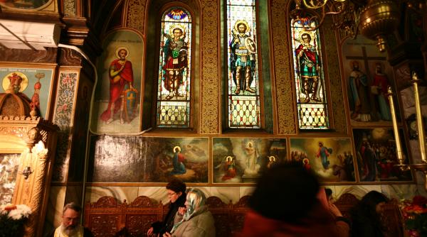 acatistul sfantului mare mucenic mina