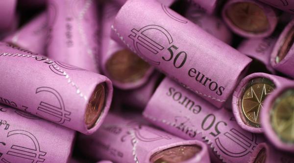 euro a trecut de 3 5 lei