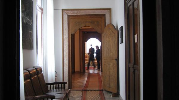 romania privita in oglinzi venetiene