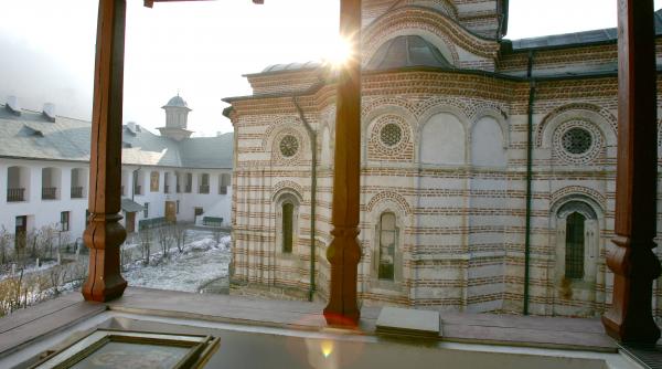 sarbatorile la manastiri