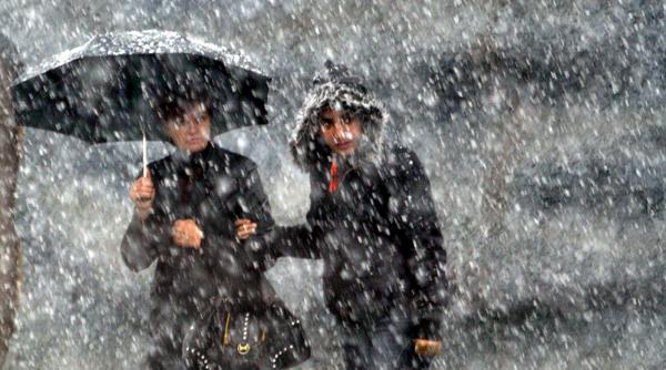 meteo iarna ne da iarasi tarcoale