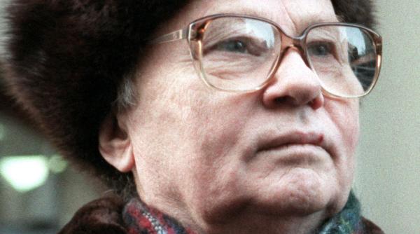 a murit ultimul spion sef