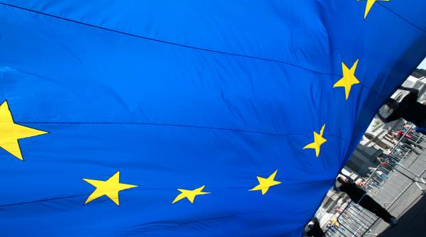 bruxelles serviciu diplomatic cu batai de cap