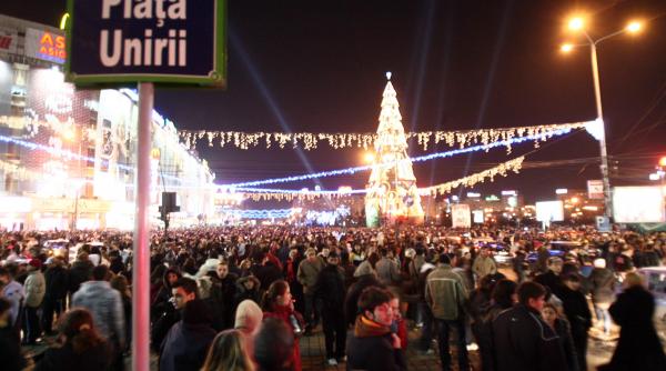 isteria din jurul bradului