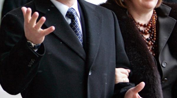 secretul rusiei cui ii foloseste victoria obtinuta de vladimir putin in legislative