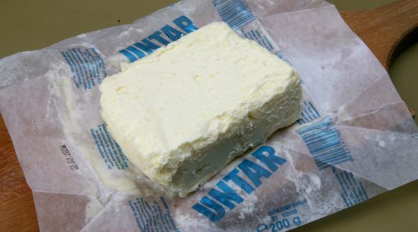 doar imaginea e de unt