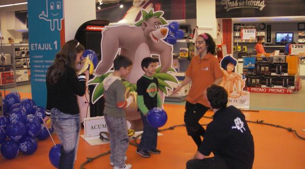 un mos electronic pentru copii