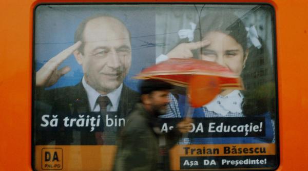 a jucat pe alta carte constitutia paralela