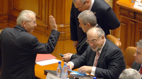 bani mai multi pentru profesori