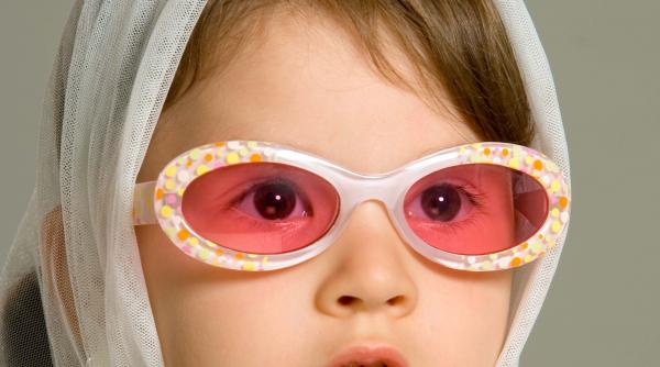 copiii cu albume e mail uri si cv uri