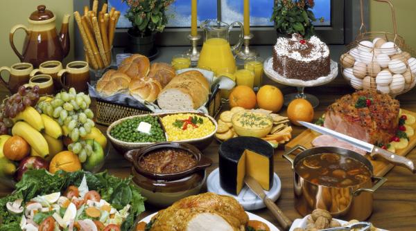 sa nu se bata turcii la gura noastra