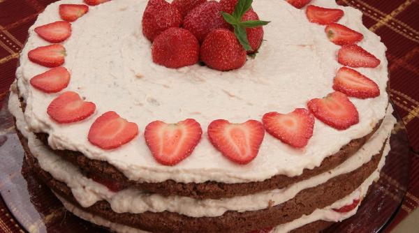 tort pentru sarbatori