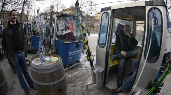 gondola speciala pentru fumatori