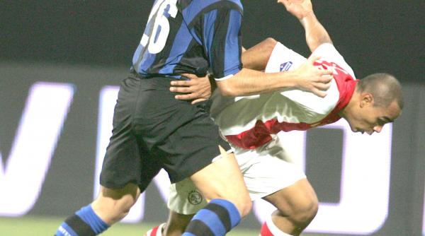 lupta pentru dolarii din emirate