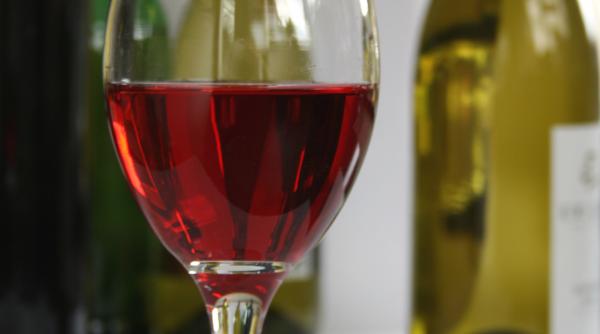 defecte vinul este un aliment viu