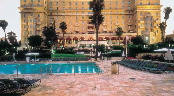 frisoane si masuri sf pentru vizita pe care bush o face in orientul mijlociu