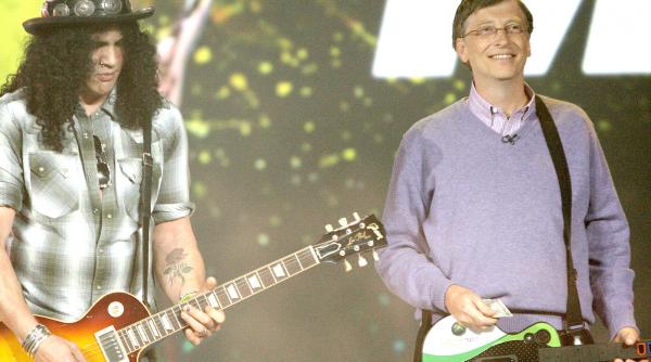 gates lasa biroul plin la plecare