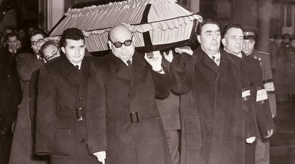 ceausescu i a confiscat tuica lu soacra sa