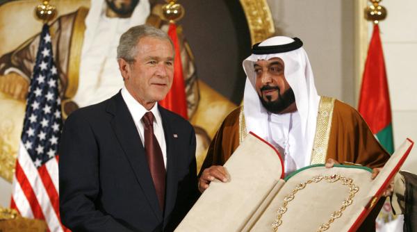 pleaca bush vine sarko