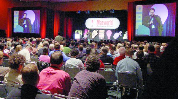 macworld expo este deschis de jobs