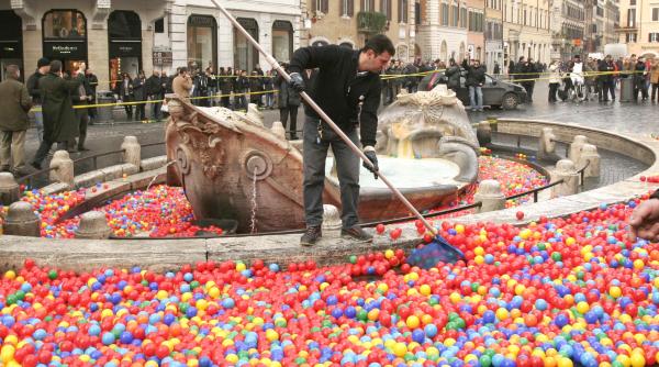 manifest cu bile la roma
