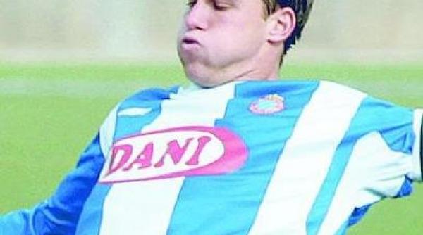 a vrut sa si salveze parul dar si a distrus cariera