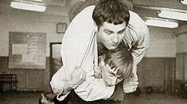 imaginea lui vladimir putin corectata de un atrenor de judo