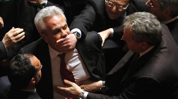 prodi a pierdut increderea senatului