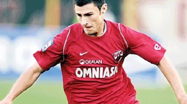 dinamo borcea negociaza transferul lui radu stefan la lazio