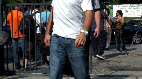 florentin petre gueye mansour nu stie nici unde este oborul