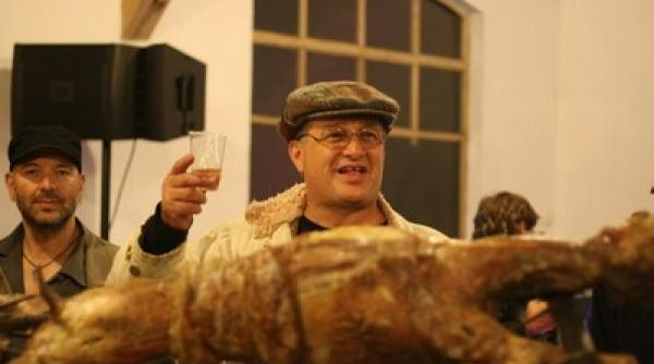 mircea dinescu catre tariceanu am venit la parastasul cnsas