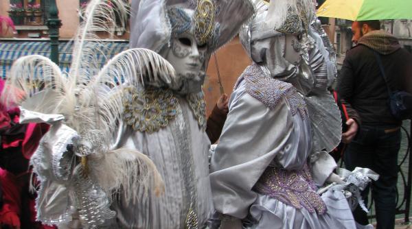 dimensiuni venetiene