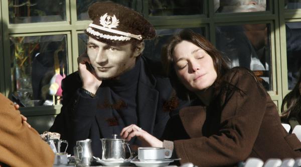 explicatia unei vizitei irosite base sarko bruni