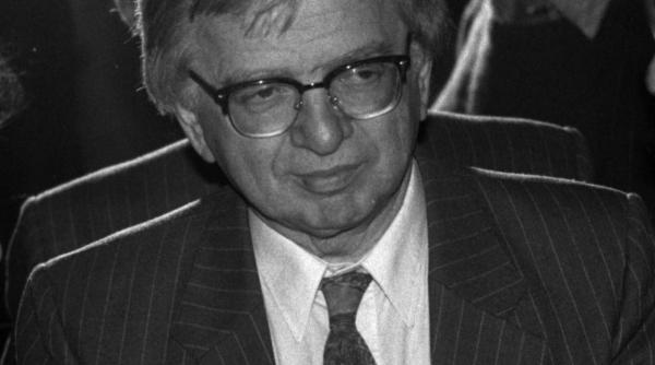 max banus a decedat in urma unui stop cardiac