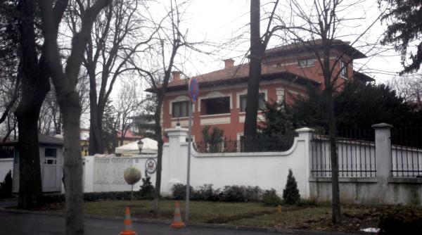 costica constanda a vandut resedinta ambasadorului sua