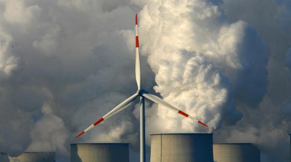 ue criticata de expertii in energie