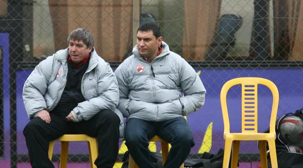 i au bagat in sedinta