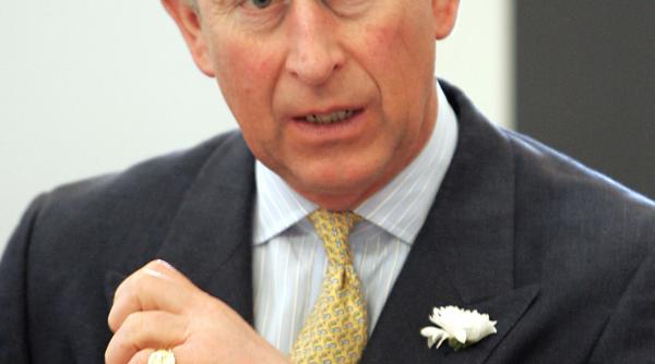 marea britanie casa lui charles nu prea verde