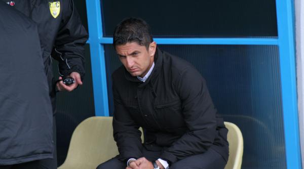 paunul vama si cocosul razvan